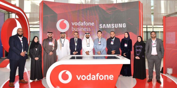 Vodafone Qatar and Samsung Gulf Electronics sign MoU to drive innovation